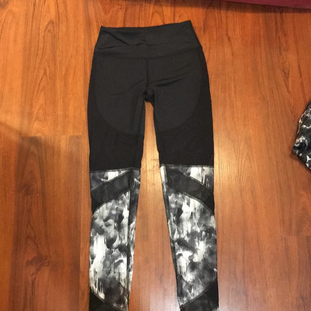 Black mesh work out leggings